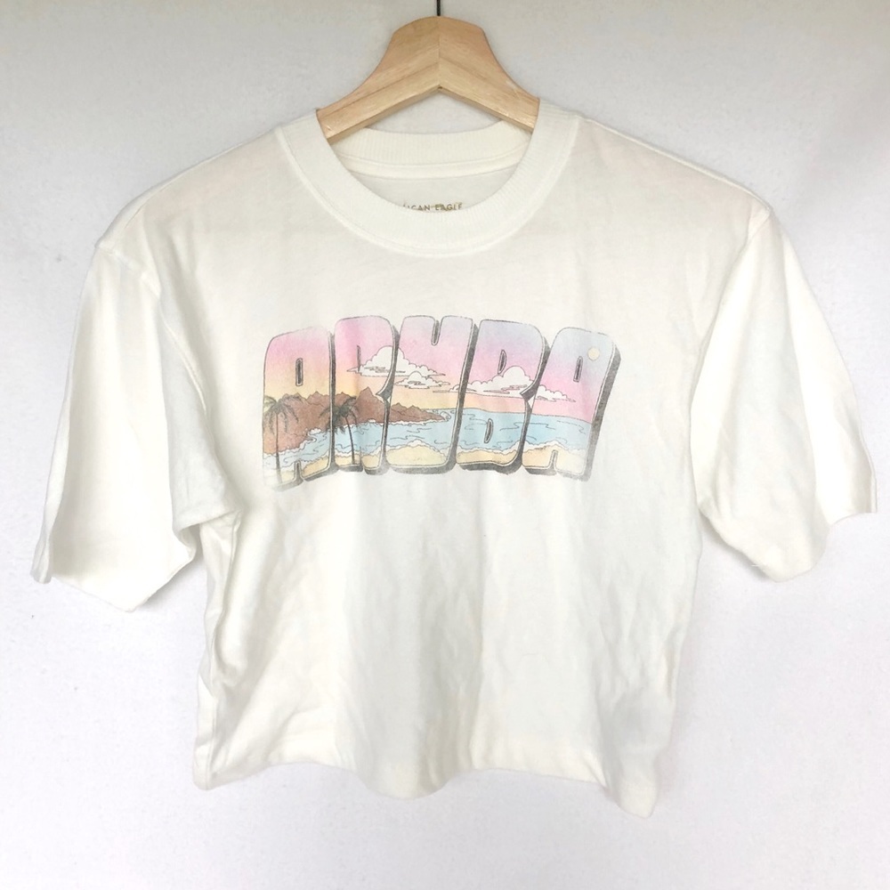 AE - NWOT Aruba Cropped Graphic Tee